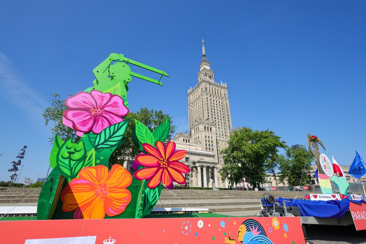 Warszawa będzie świętować. W czerwcu Parada Syrenki i nie tylko