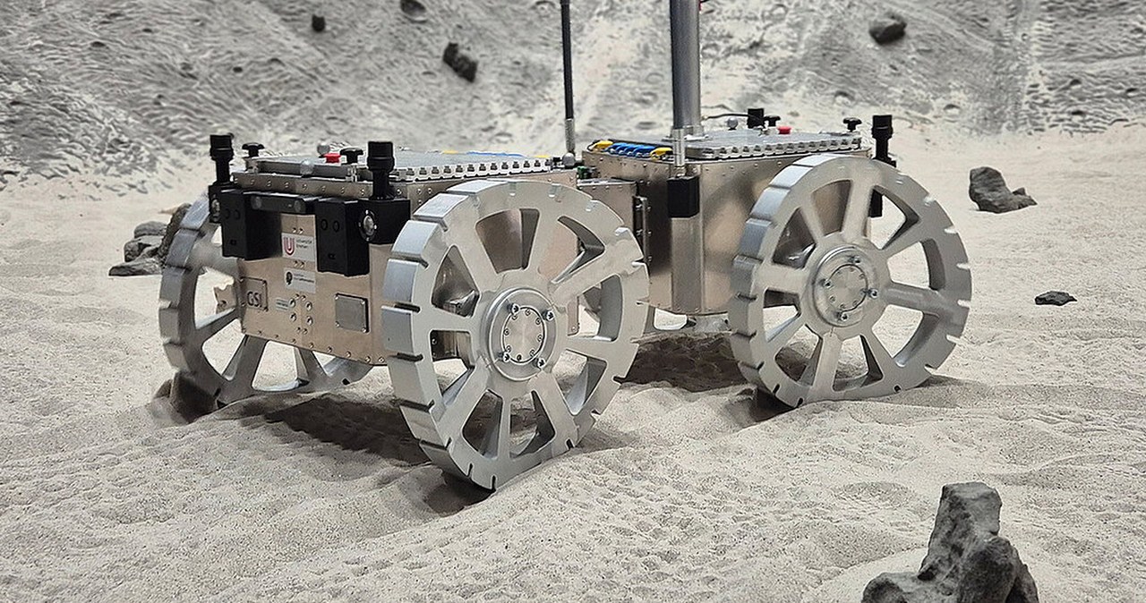 Lizard-Inspired Rover: Is Sand Swimming the Future of Mars Exploration?