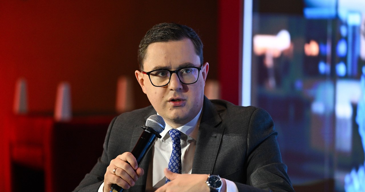 Polska w systemie rurociągów NATO. "Nie możemy mówić o NATO dwóch prędkości"