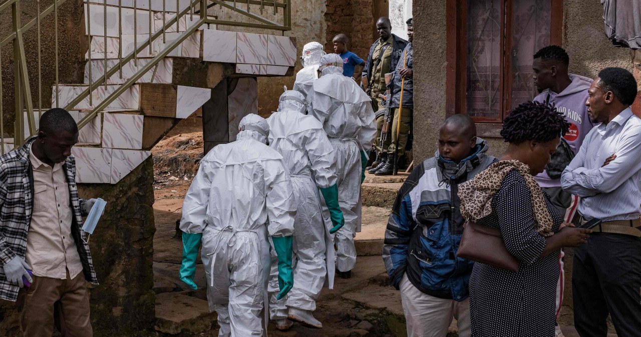 Radykalna decyzja w sprawie epidemii eboli. USA nie chcą dłużej czekać Radykalna decyzja w sprawie epidemii eboli. USA nie chcą dłużej czekać