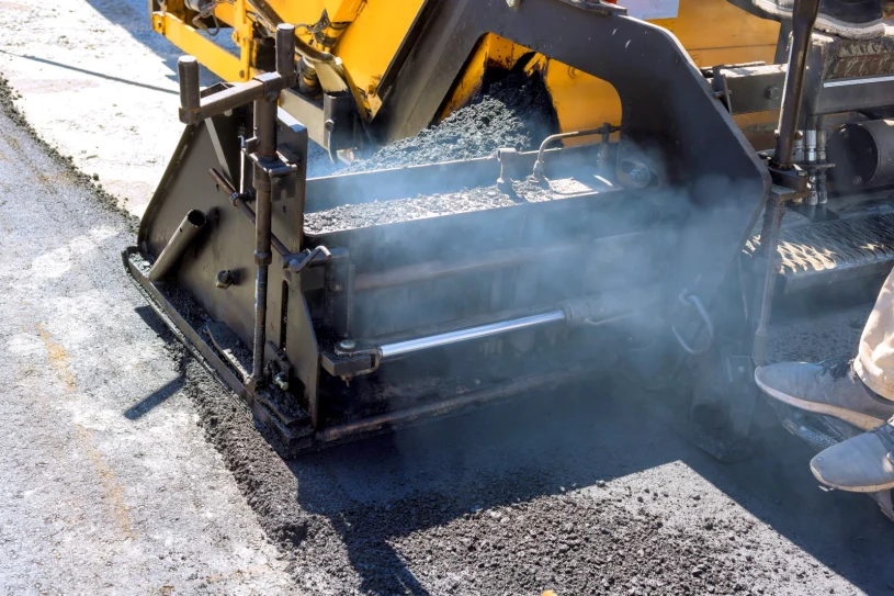 Beton, który sam się naprawia. Ta technologia to rewolucja