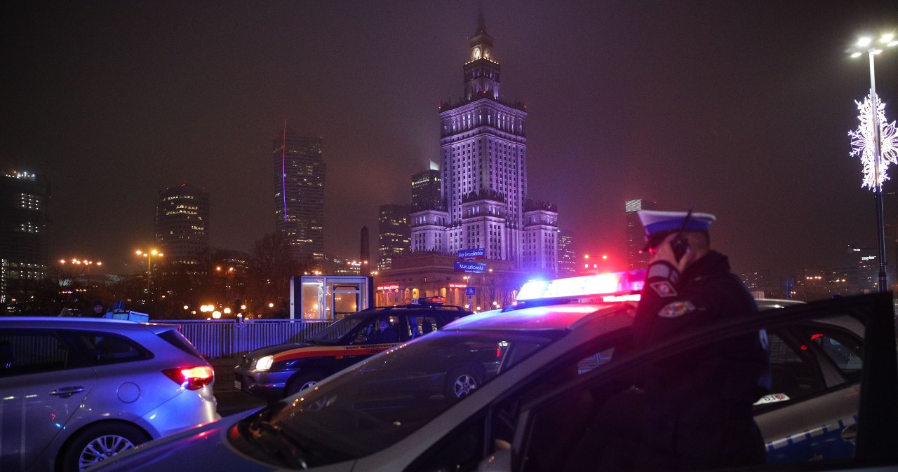 Od lat paraliżowała pracę policji w stolicy. Wchodzi wykłócony zakaz