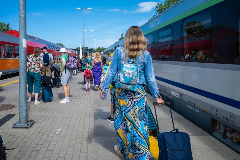 Nowy wakacyjny rozkład PKP. Więcej pociągów nad morze i nowe połączenia