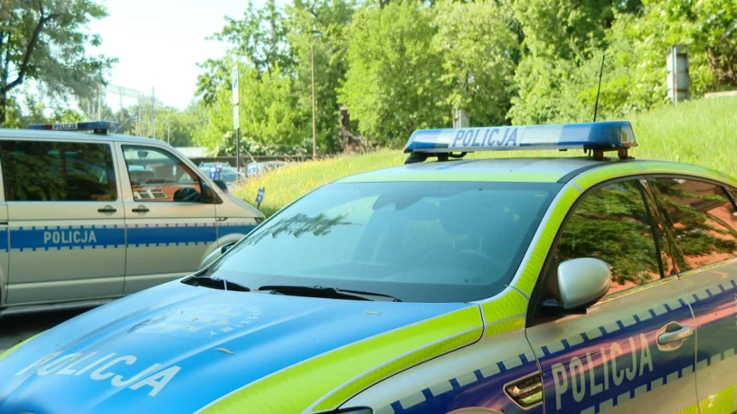 Zgłaszali fałszywe alarmy bombowe. Dwaj mężczyźni z zarzutami