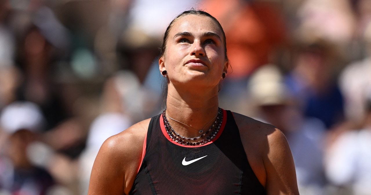 Sabalenka ogłosiła jeszcze na korcie. To koniec. "Muszę być lojalna"