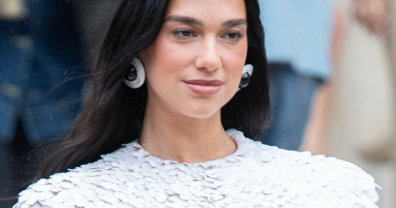 Dua Lipa wzięła ślub. Wybrała zaskakującą kreację