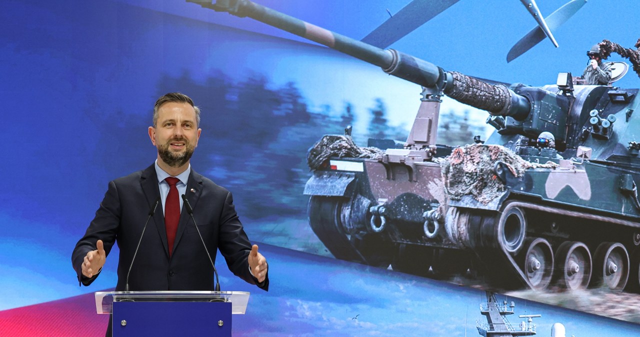 Szef MON w mocnych słowach o SAFE. "Zbrodnią i zdradą"