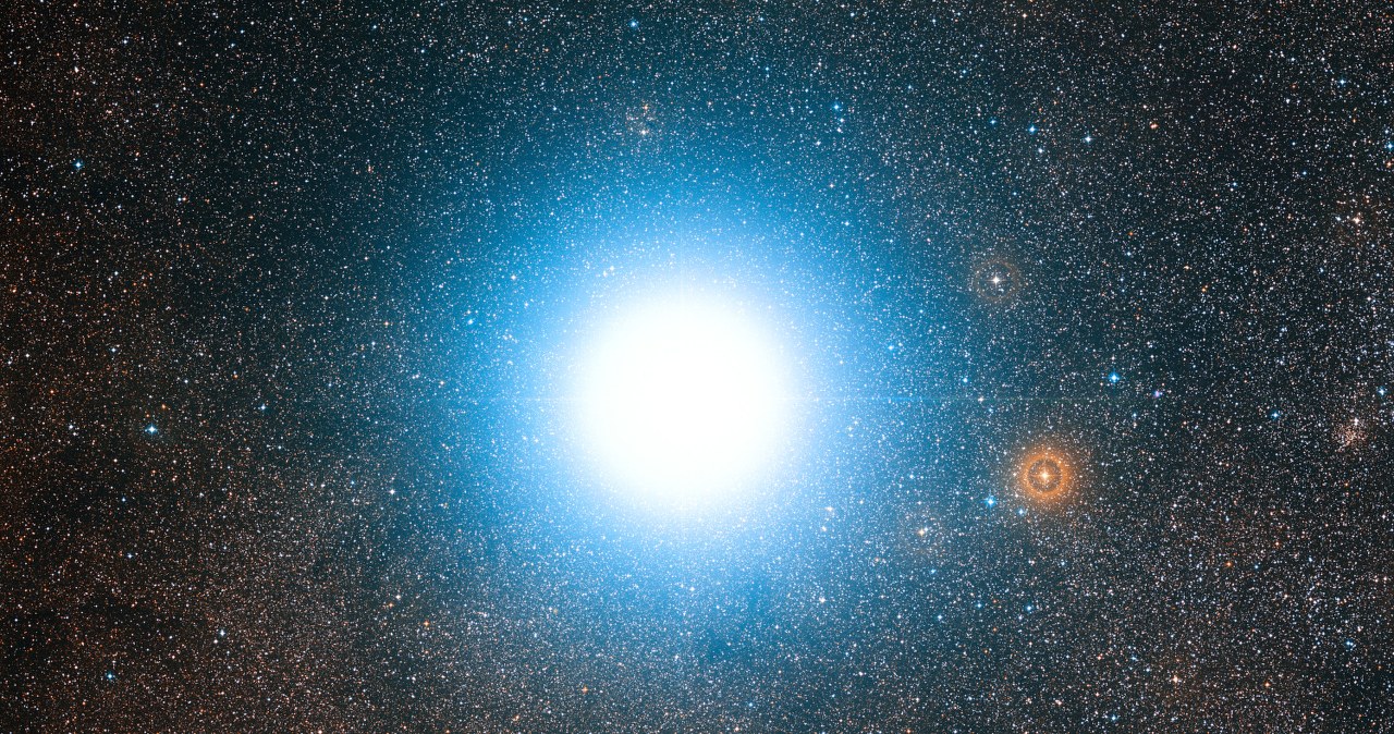 Alfa Centauri. Nasz najbliższy kosmiczny sąsiad. Co o nim wiemy?