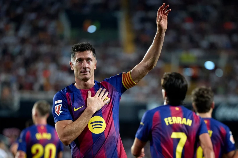 Nowe wieści po decyzji "Lewego". Media: hitowy transfer Barcelony potwierdzony