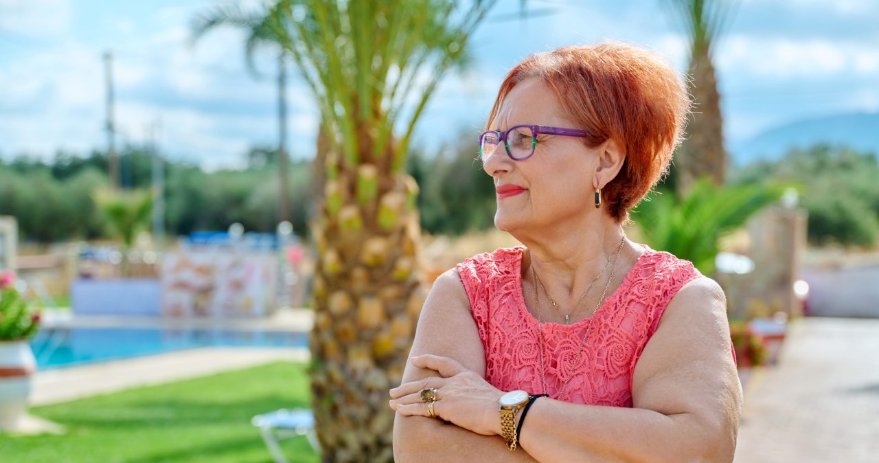 Brzuch po 60. roku życia - czemu rośnie mimo mniejszego apetytu i porcji?
