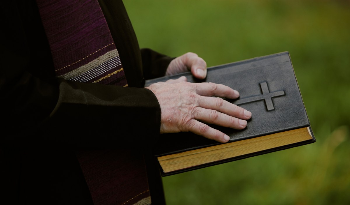 Zmarł najstarszy ksiądz na świecie. Jeszcze niedawno gratulował mu papież