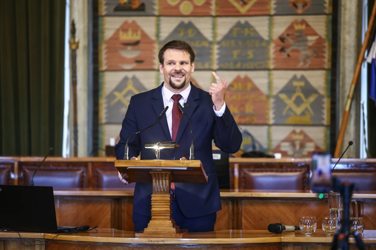 Kandydatem Prawa i Sprawiedliwości na prezydenta Krakowa będzie Michał Drewnicki - przekazał rzecznik partii Rafał Bochenek. Drewnicki jest obecnie wiceprzewodniczącym rady stolicy Małopolski. Dotychczasowy włodarz miasta, Aleksander Miszalski, został odwołany w wyniku referendum.