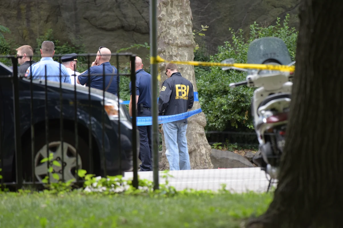 Mężczyzna, który we wtorek po południu wziął zakładników w Kalifornii, został w środę zastrzelony przez FBI, a wszystkich zakładników uwolniono - poinformowała policja. Zakładnicy byli przetrzymywani w biurowcu przez około 12 godzin - podała agencja AP.

