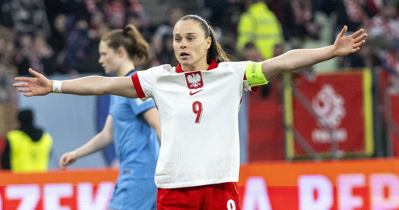 Mamy najlepszą piłkarkę na świecie, a reprezentacja słaba. Tak to tłumaczy