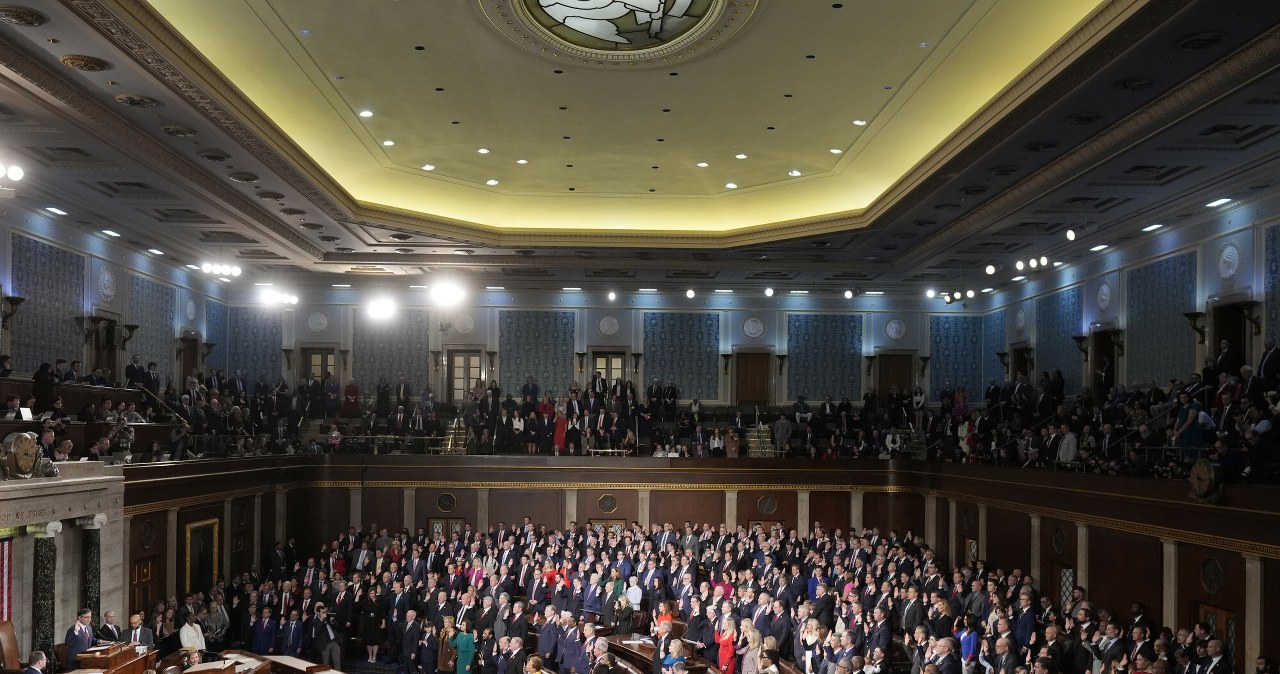 USA uderzają w Rosję. Dotkliwe sankcje i cła przyjęte przez Kongres USA uderzają w Rosję. Dotkliwe sankcje i cła przyjęte przez Kongres
