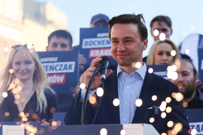 Bosak naprawdę to powiedział. Osoby LGBT traktować jak hipisów?