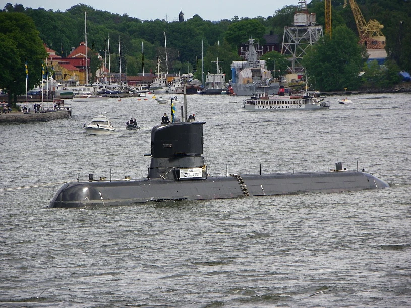 Szwedzi wypożyczą Polsce okręt podwodny. Co potrafi HMS Södermanland?