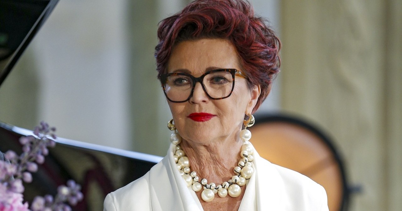 Tak ubiera się Jolanta Kwaśniewska. Letnie stylizacje robią wrażenie