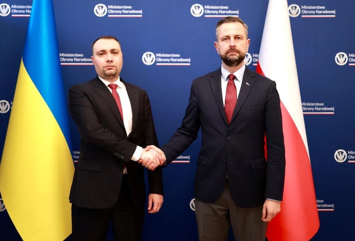 ​Władysław Kosiniak-Kamysz, wicepremier i minister obrony narodowej, spotkał się w Warszawie z Kyryłem Budanowem, szefem kancelarii prezydenta Ukrainy Wołodymyra Zełenskiego. Głównym tematem rozmów była próba złagodzenia napięć na linii Warszawa-Kijów po decyzji ukraińskiego prezydenta dotyczącej nadania jednej z jednostek wojskowych imienia "Bohaterów UPA".