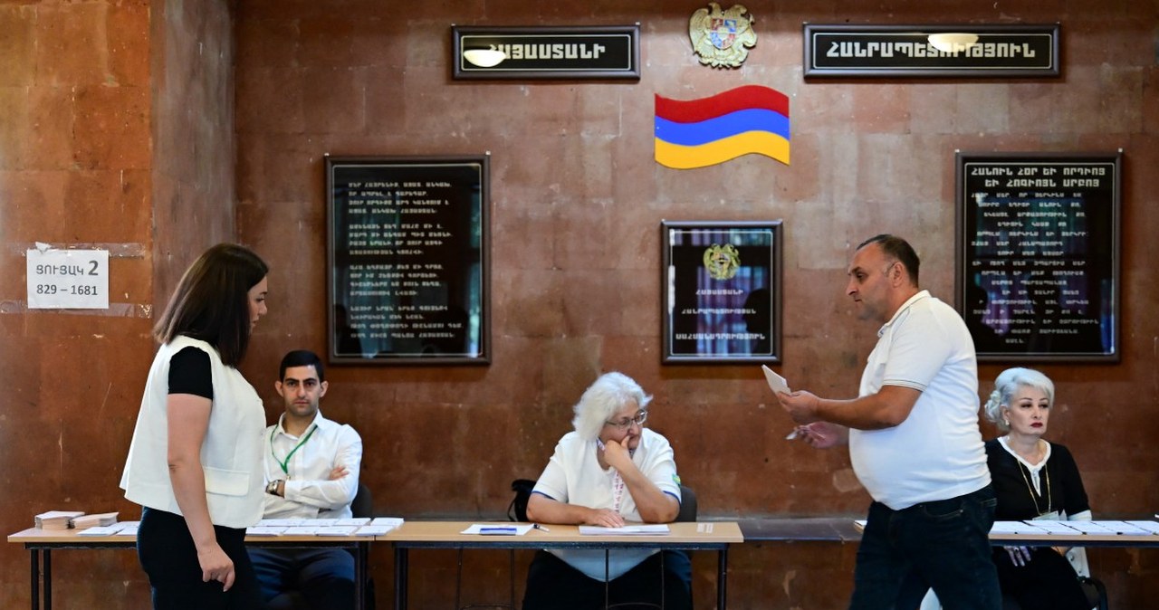 Armenia. Trwają wybory parlamentarne. Rosja próbuje ingerować Armenia. Trwają wybory parlamentarne. Rosja próbuje ingerować
