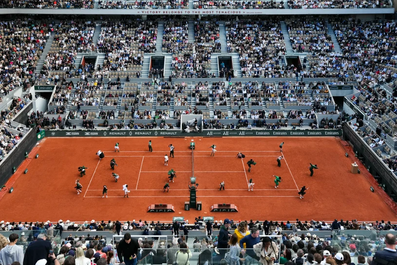 Światowa "1" z tytułem Roland Garros. Niesamowity zwrot akcji w Paryżu