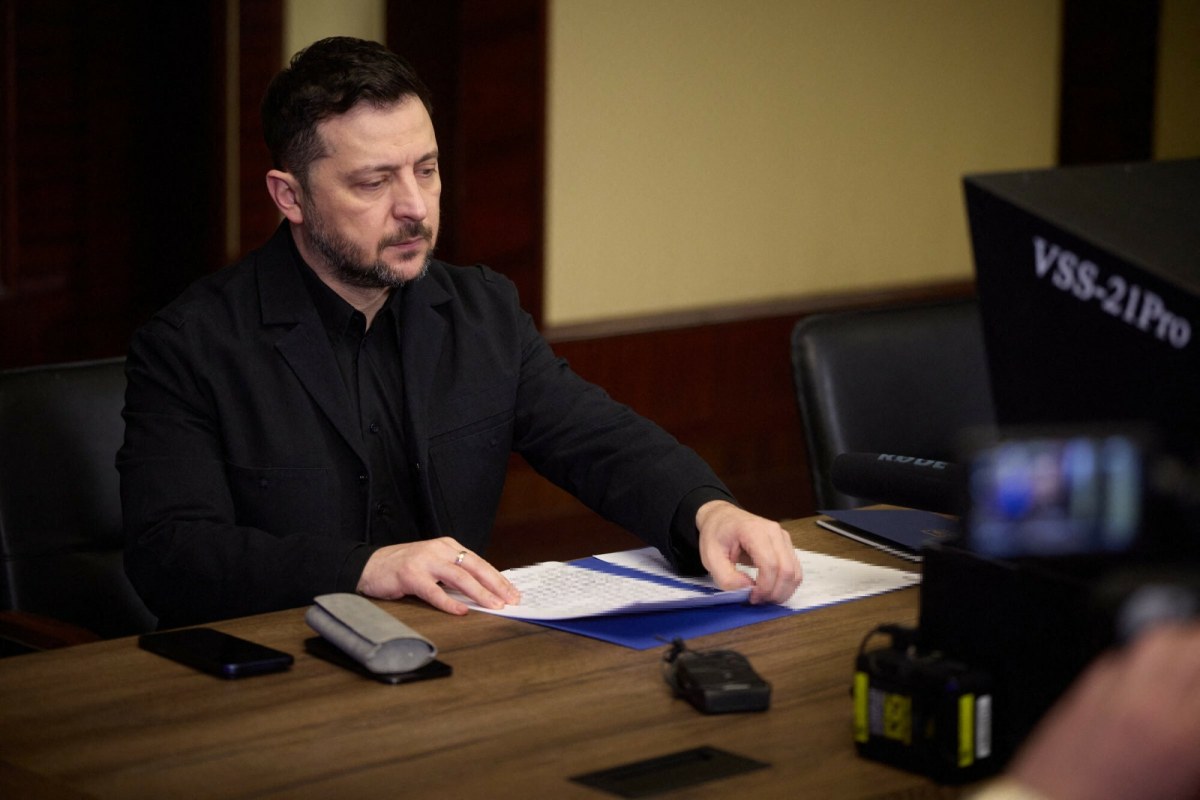 Kto odwiedził Zełenskiego w Kijowie? Moskwa potwierdza - "wielu go zna"