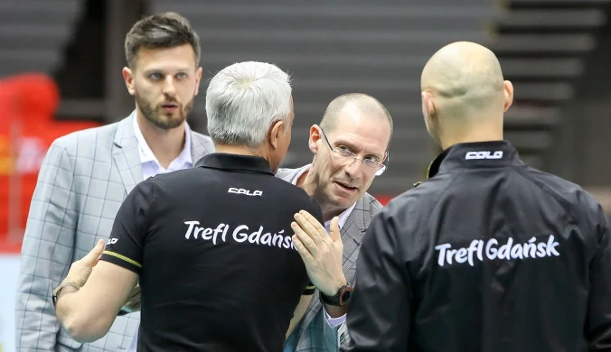 Siatkarski gigant ogłasza zmianę. Mentor Winiarskiego wraca do Polski