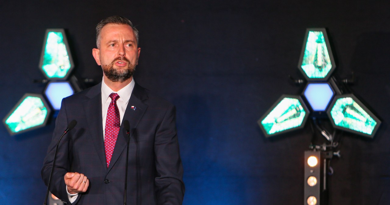 Wicepremier uderza w Przemysława Czarnka ws. "OZE-sroze". Wskazuje na Rosję
