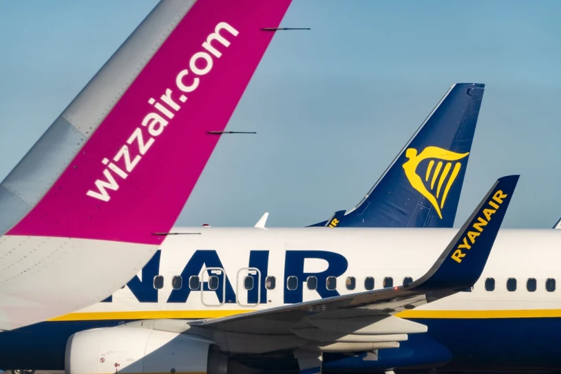 Nowe zasady dla podróżnych w UE. Ryanair ostro krytykuje zmiany