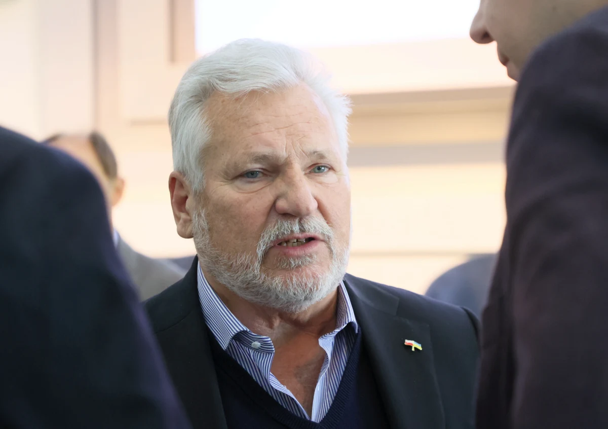 Będzie wniosek do przewodniczącej Parlamentu Europejskiego Roberty Metsoli o uhonorowanie Europejskim Orderem Zasługi byłego prezydenta Aleksandra Kwaśniewskiego. Decyzję podjęło prezydium Sejmu.