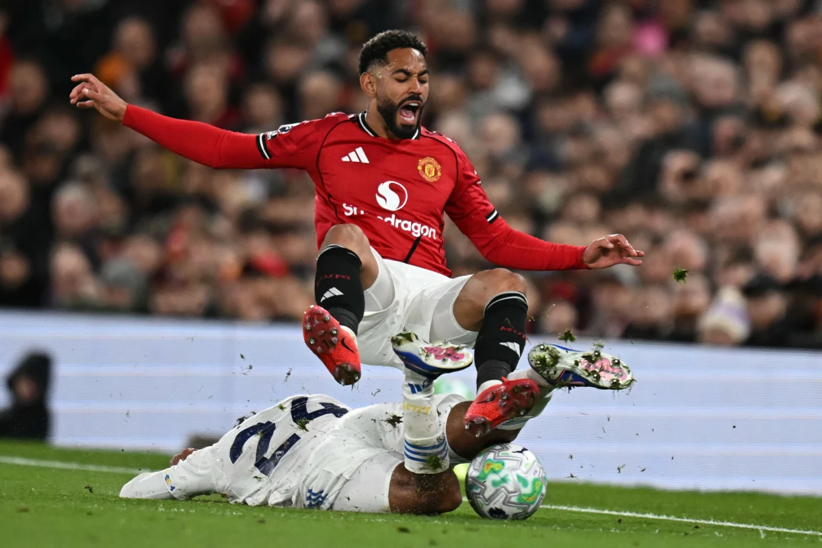 To będzie uczta dla piłkarskich kibiców w Polsce. 15 sierpnia we Wrocławiu Manchester United zmierzy się z AC Milan w towarzyskim spotkaniu przed nowym sezonem.