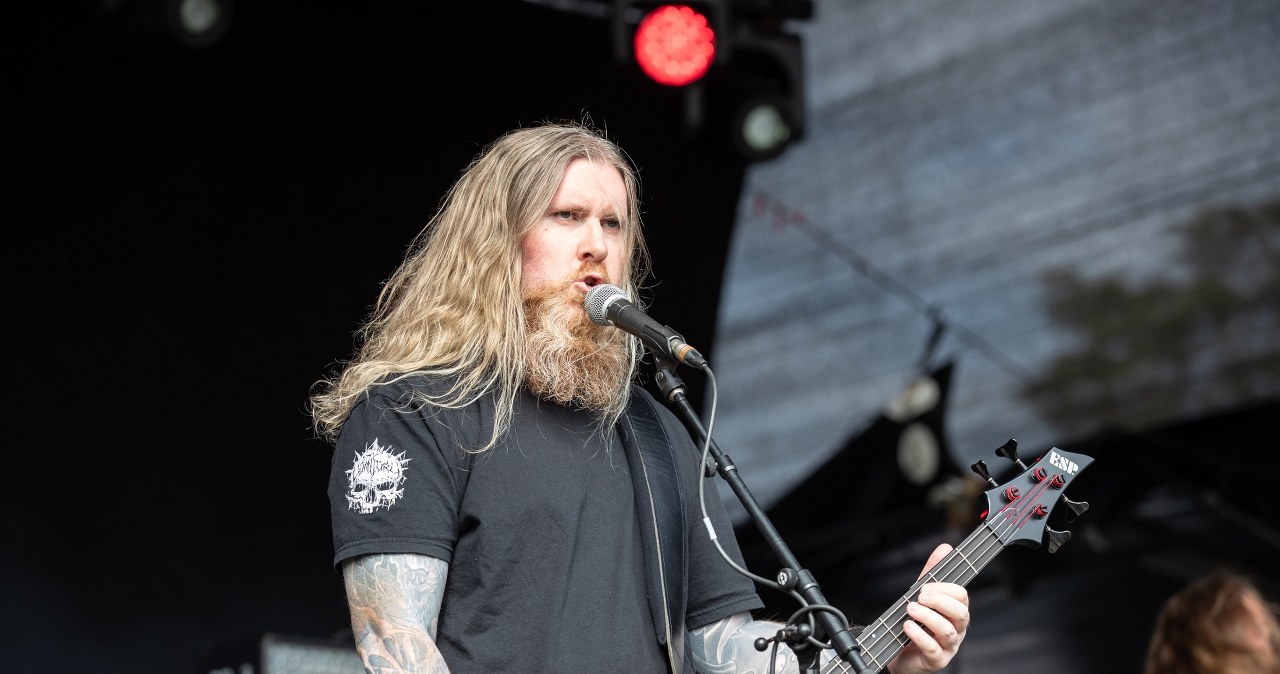 "Zaraźliwe riffy i grobowa atmosfera". Legendy death metalu razem na płycie