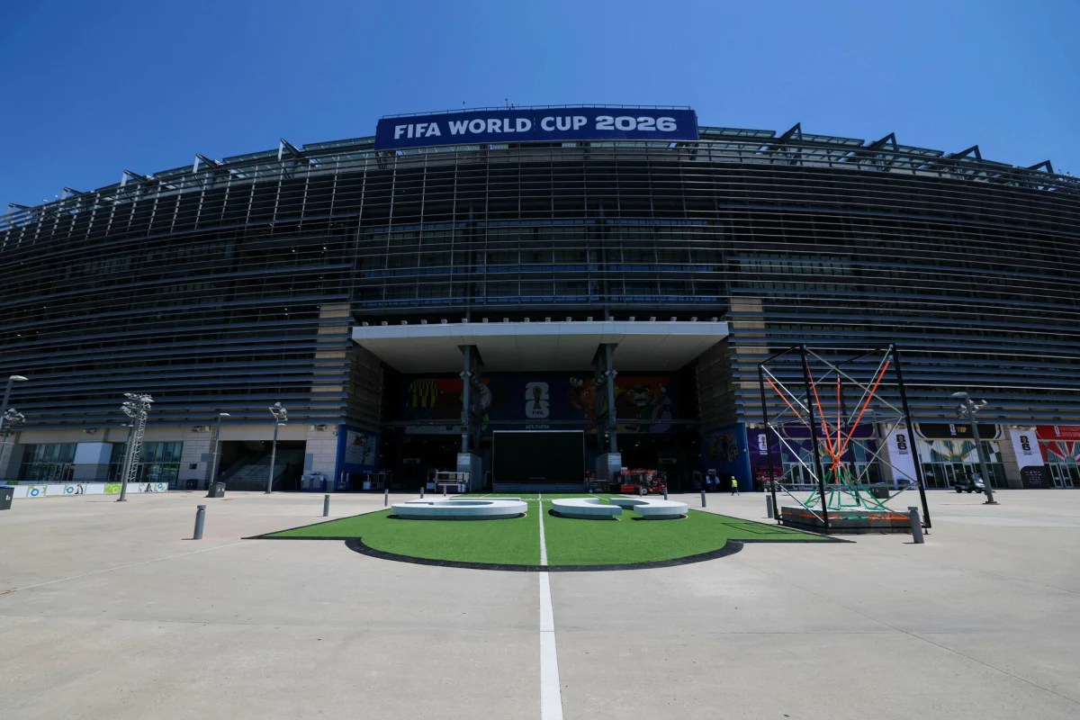 ​To tutaj, na przedmieściach Nowego Jorku, rozstrzygną się losy piłkarskiego świata. MetLife Stadium, jeden z najnowocześniejszych i największych stadionów w Stanach Zjednoczonych, będzie gospodarzem finału tegorocznych mistrzostw świata w piłce nożnej. Co warto wiedzieć o tym wyjątkowym obiekcie?