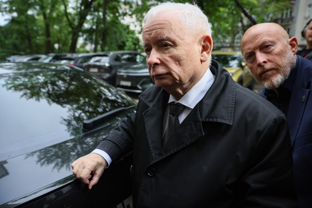 Jarosław Kaczyński w prokuraturze. Sprawa "dwóch wież" wraca