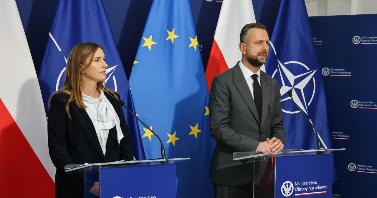 "Te hasła nie wypływają od polityków". Szef MON zdementował plotkę