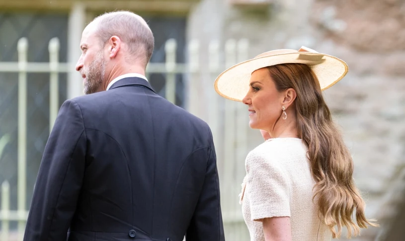 Księżna Kate zrobiła to kolejny raz. Jej kreacja wywołała gorącą dyskusję