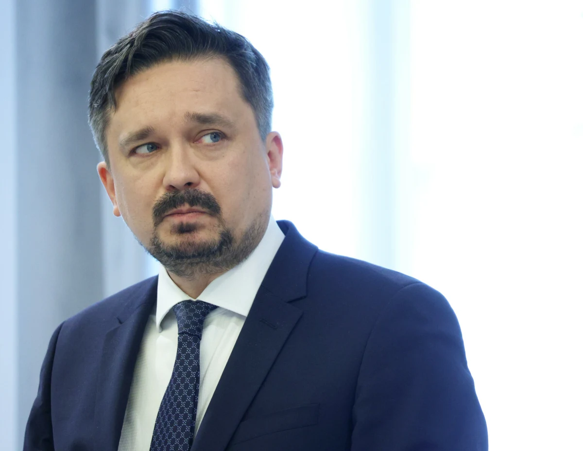 Rzecznik Praw Obywatelskich Marcin Wiącek wydał stanowczy komunikat w sprawie aresztowania dziennikarza śledczego Leszka K. "Mając na uwadze fundamentalne zasady demokracji, do których należy wolność prasy, organy państwa powinny wyjaśnić opinii publicznej przyczyny aresztowania" – podkreślił RPO. Wiącek zaznaczył także, że nadużywanie tymczasowego aresztowania jest w Polsce problemem systemowym. Z apelem do prokuratury wystąpił również prezes Press Club Polska Marcin Lewicki.