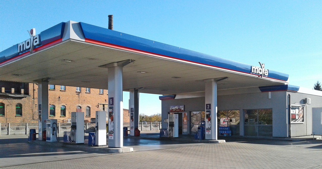 Trzecia największa sieć stacji w Polsce ma nowego właściciela. Co się zmieni?