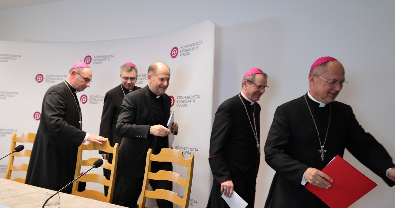 Duchowny zdumiony po zebraniu KEP. "Nikt nie chciał słuchać protestów"