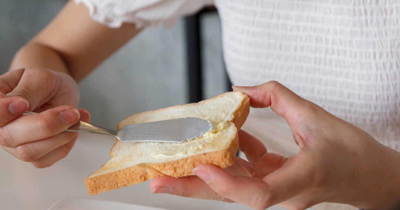 Jeśli nie możesz schudnąć, zamień masło na hummus. Zobaczysz różnicę