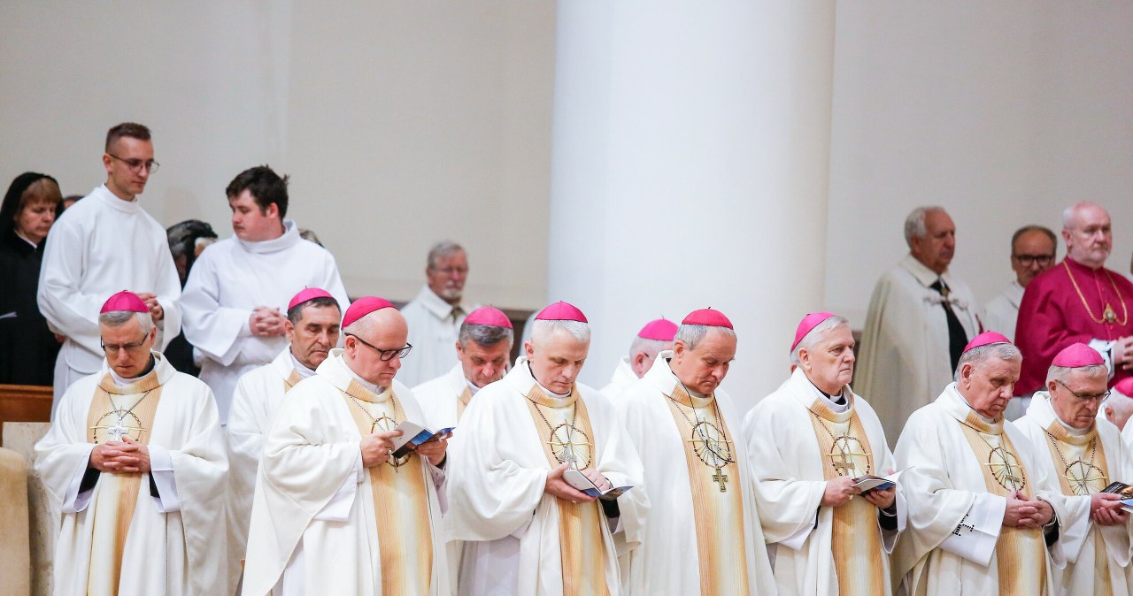 Episkopat szykuje zmiany w parafiach. Biskupi wskazali nowe zadania