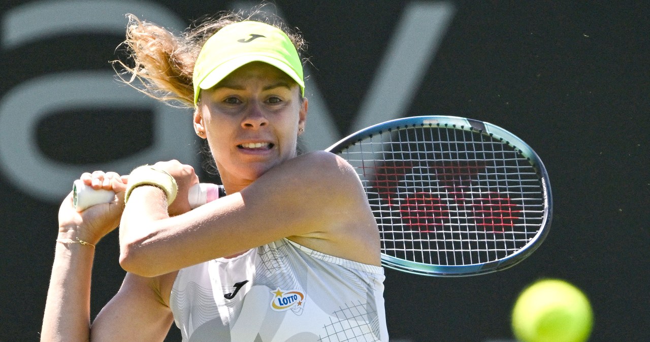 Dwa sety Linette w walce o ćwierćfinał WTA. Bezradna mistrzyni Wimbledonu
