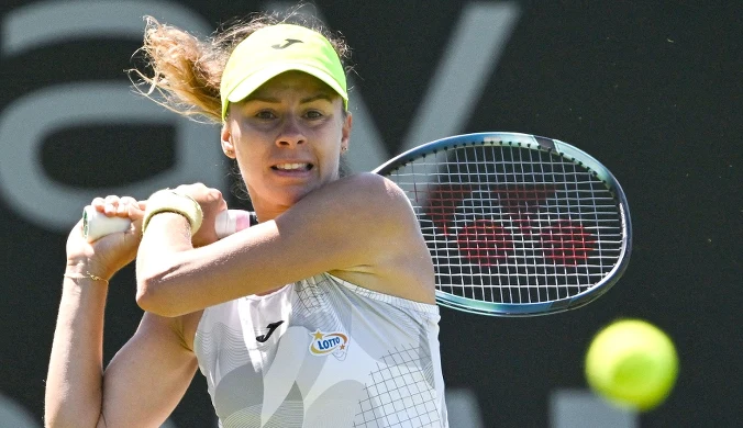 Dwa sety Linette w walce o ćwierćfinał WTA. Bezradna mistrzyni Wimbledonu 