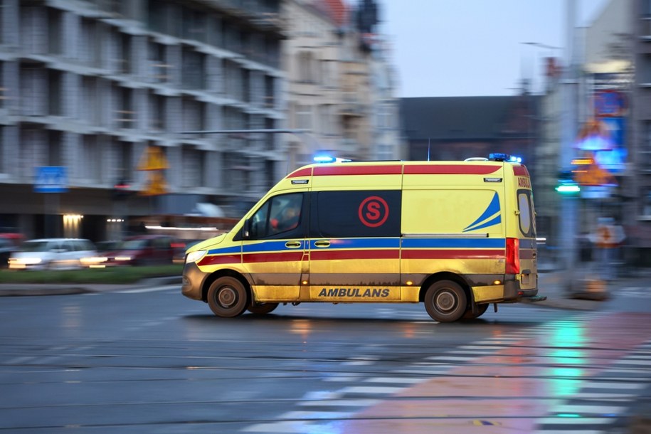 Wybuch samochodu w Libiążu. 22-latek poszkodowany
