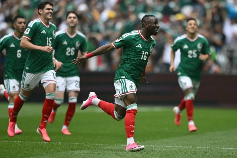 Tak padł pierwszy gol na mundialu. Meksyk oszalał już w dziewiątej minucie