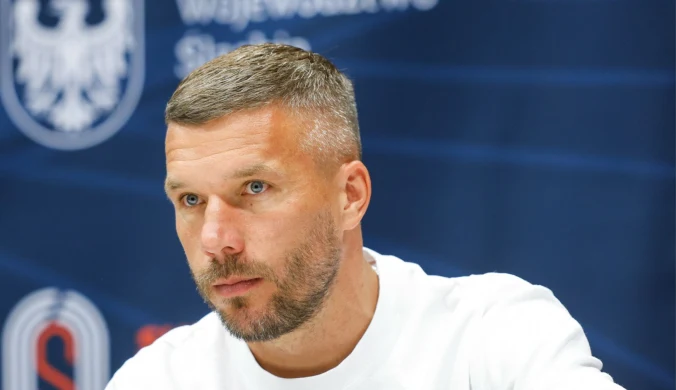 Podolski nie ukrywa złości. Opowiedział o skandalu po śmierci babci
