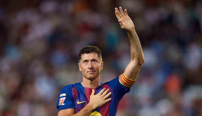 Robert Lewandowski już w USA. Nagle padła kwota. 330 milionów
