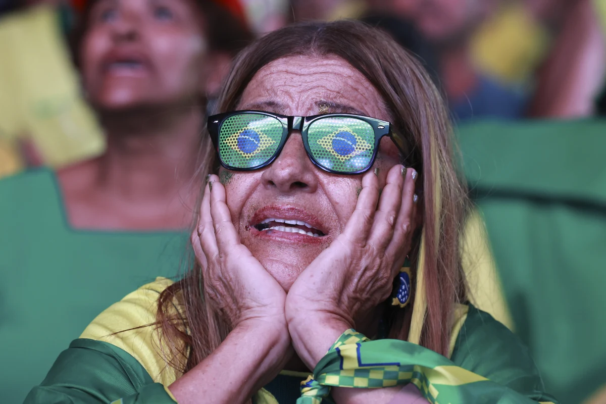 Remisem 1:1 zakończyło się starcie Brazylii i Maroka w meczu fazy grupowej tegorocznego mundialu. Trener "Canarinhos" Carlo Ancelotti w pomeczowej analizie wskazywał m.in. na zbyt dużą nerwowość w grze jego zespołu. Na trybunach zasiadło 80 663 widzów.