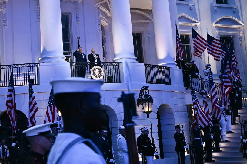Donald Trump na gali UFC. Wydarzenie przyćmiło porozumienie w Iranie