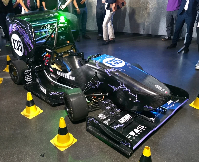 AGH Racing prezentuje bolid RTE 3.5. Wyścig po kolejne nagrody trwa